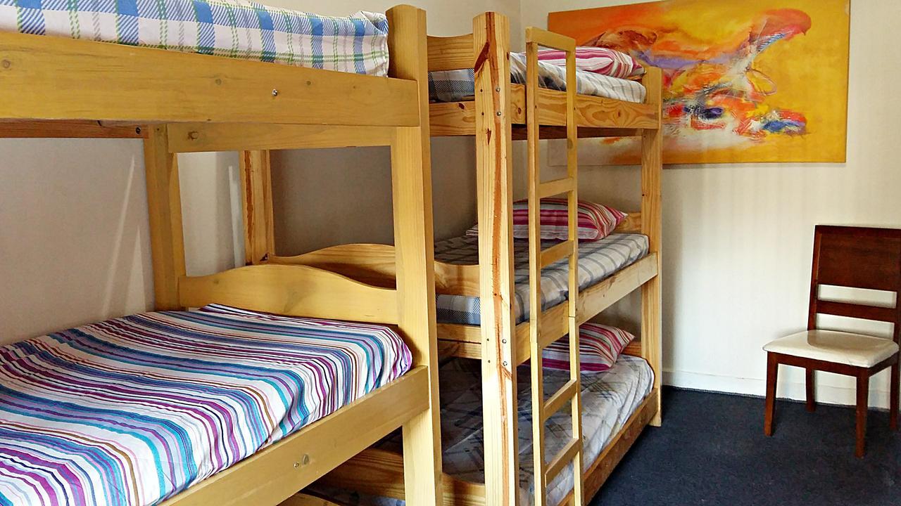 Yellow House Hostel International Sao Paulo Bagian luar foto